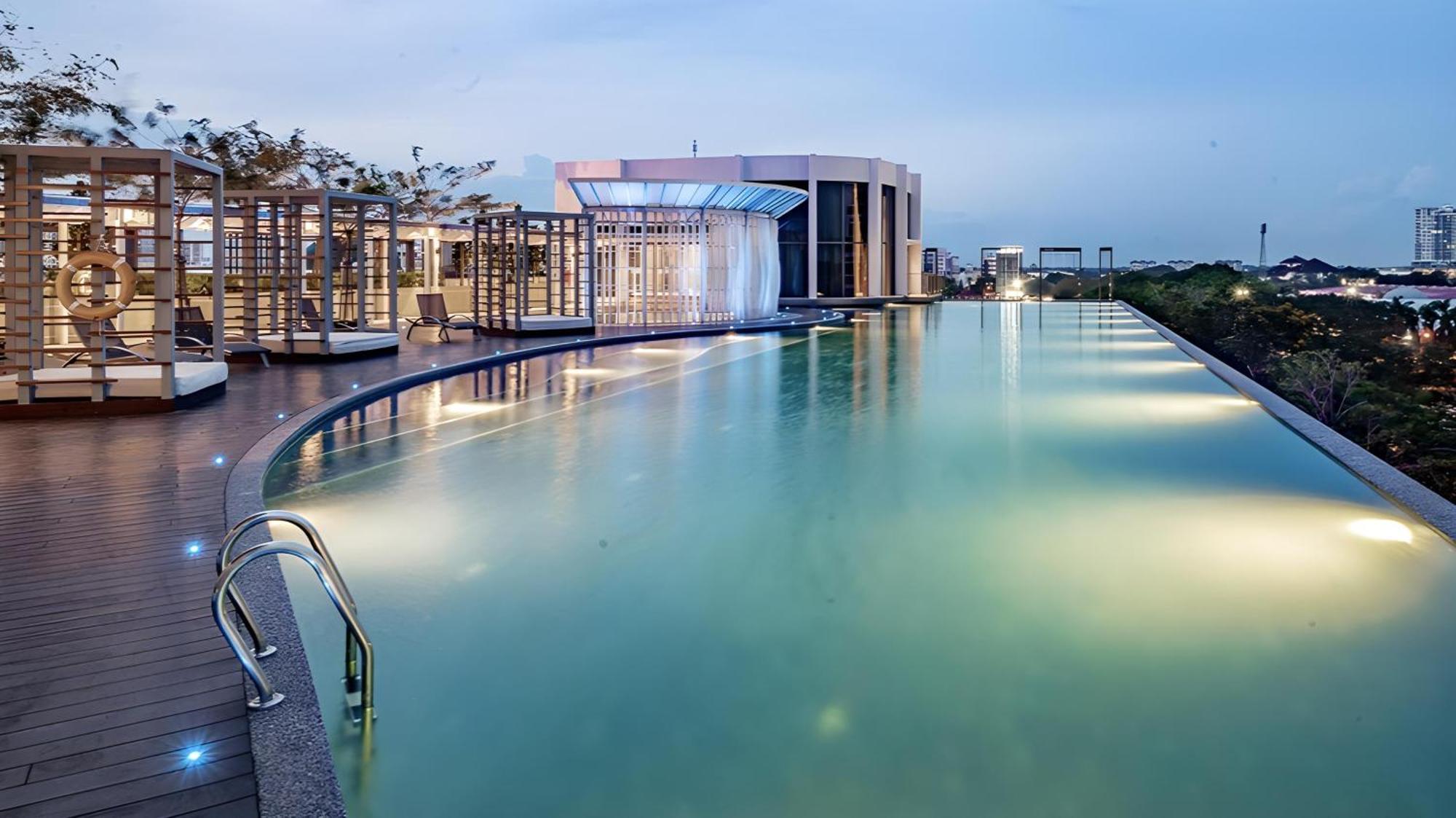 2Br Premium Suites Troika Kota Bharu By Aghome Bagian luar foto