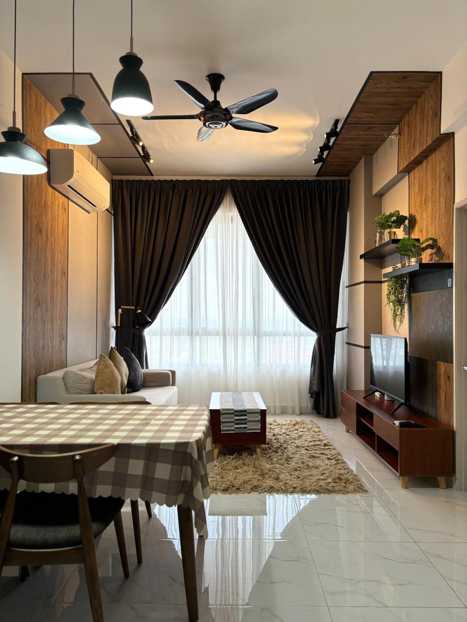 2Br Premium Suites Troika Kota Bharu By Aghome Bagian luar foto